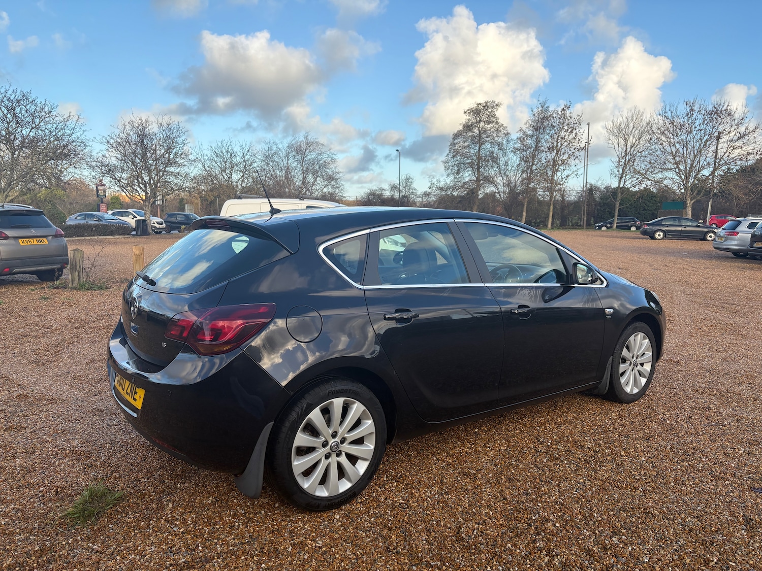 Used Vauxhall Astra 2010 for sale - 76961889: Photo 4
