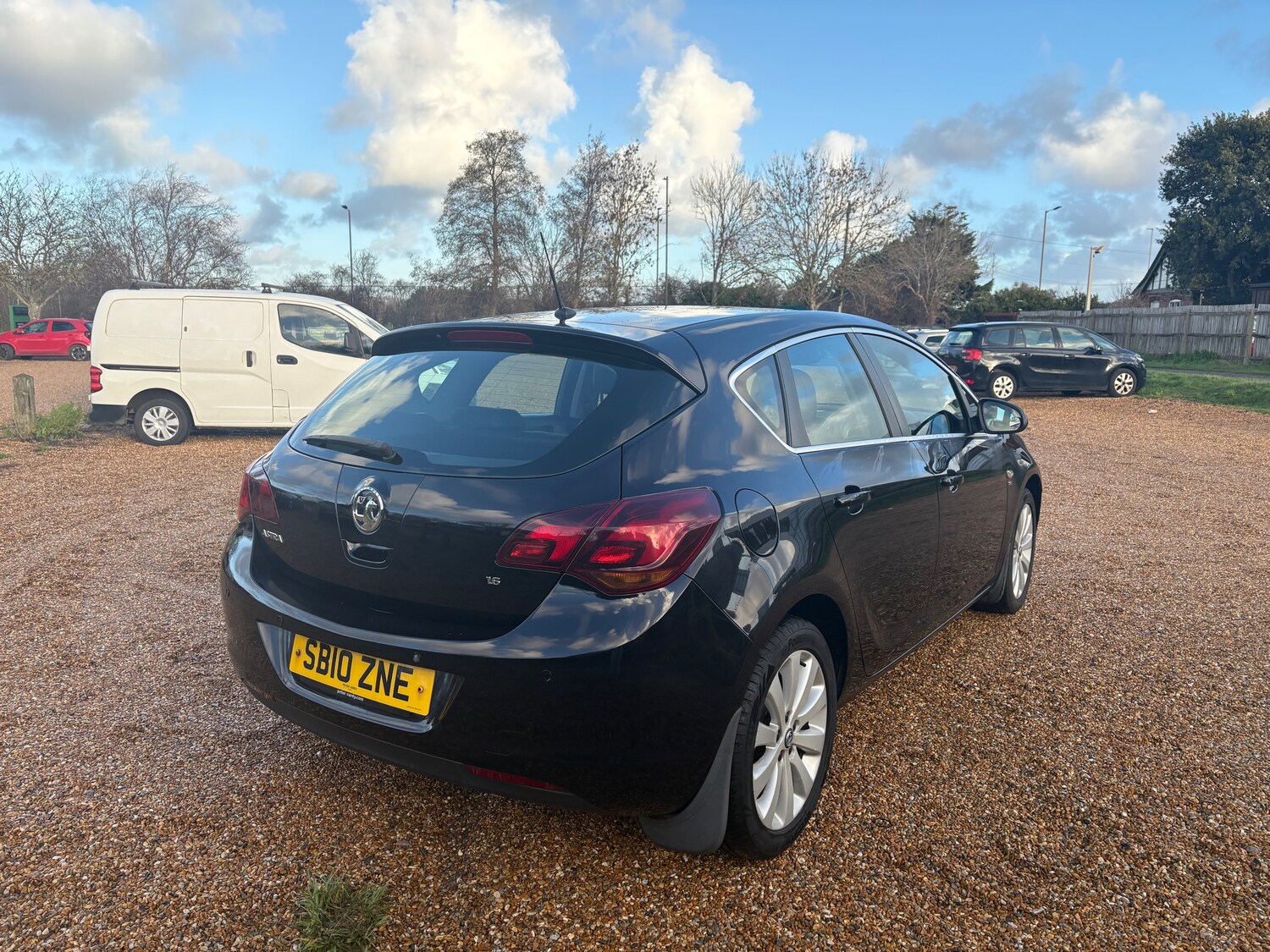 Used Vauxhall Astra 2010 for sale - 76961889: Photo 5