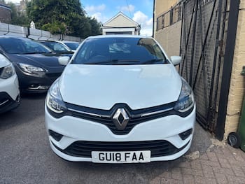 Used Renault Clio 2018 for sale - 79558590: Photo