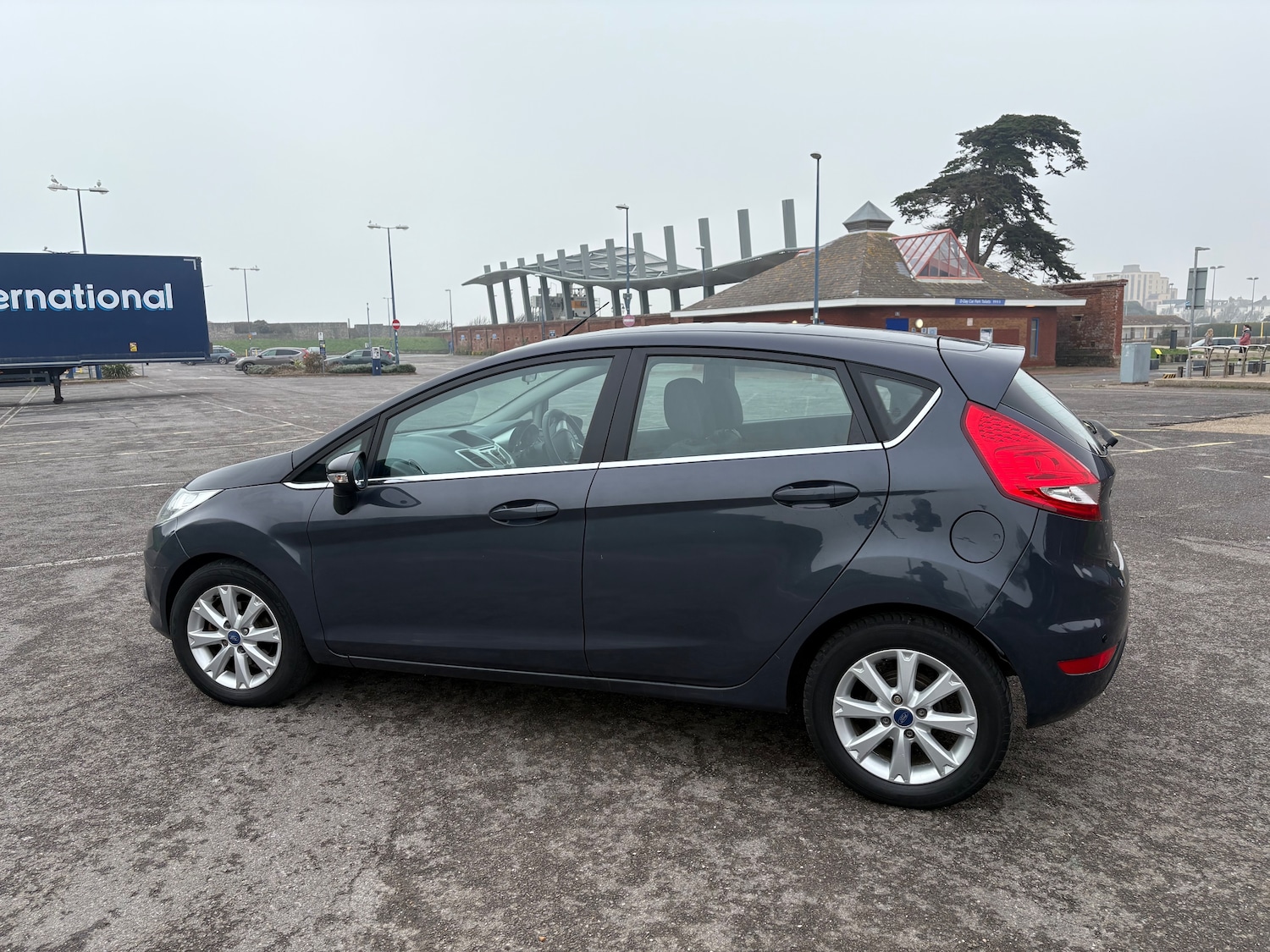 Used Ford Fiesta 2011 for sale - 77557288: Photo 8