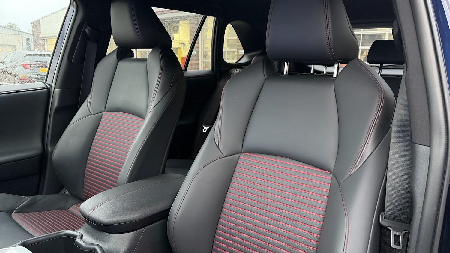 Used Toyota RAV4 2023 for sale - 76887531: Photo 23