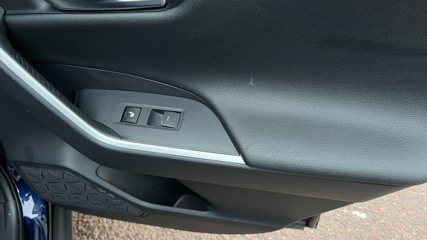 Used Toyota RAV4 2023 for sale - 76887531: Photo 43