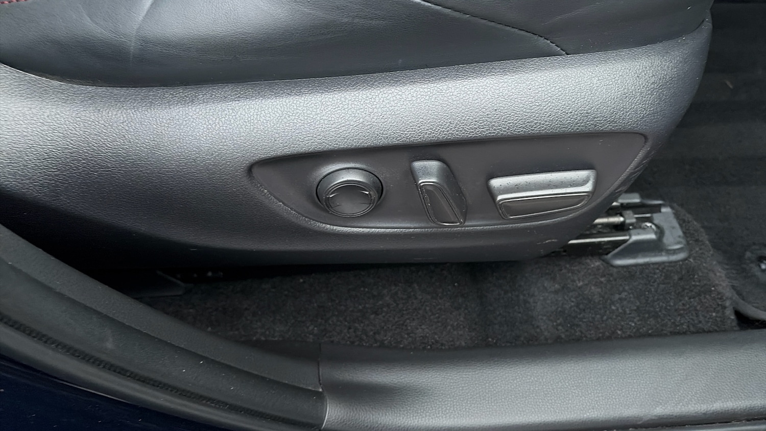 Used Toyota RAV4 2023 for sale - 76887531: Photo 46