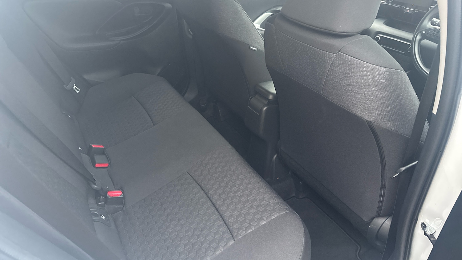 Used Toyota Yaris 2023 for sale - 77140522: Photo 12