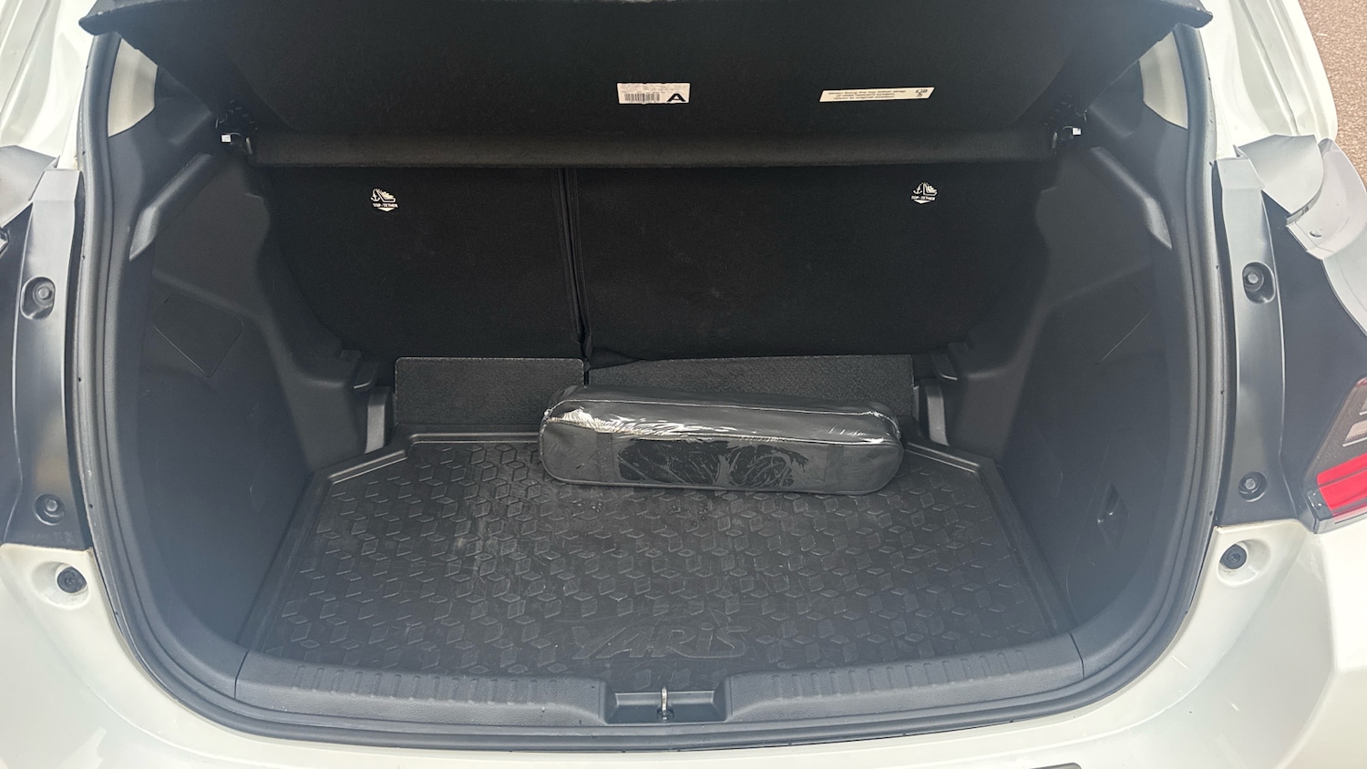 Used Toyota Yaris 2023 for sale - 77140522: Photo 14