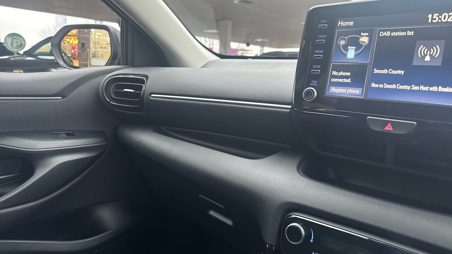 Used Toyota Yaris 2023 for sale - 77140522: Photo 39