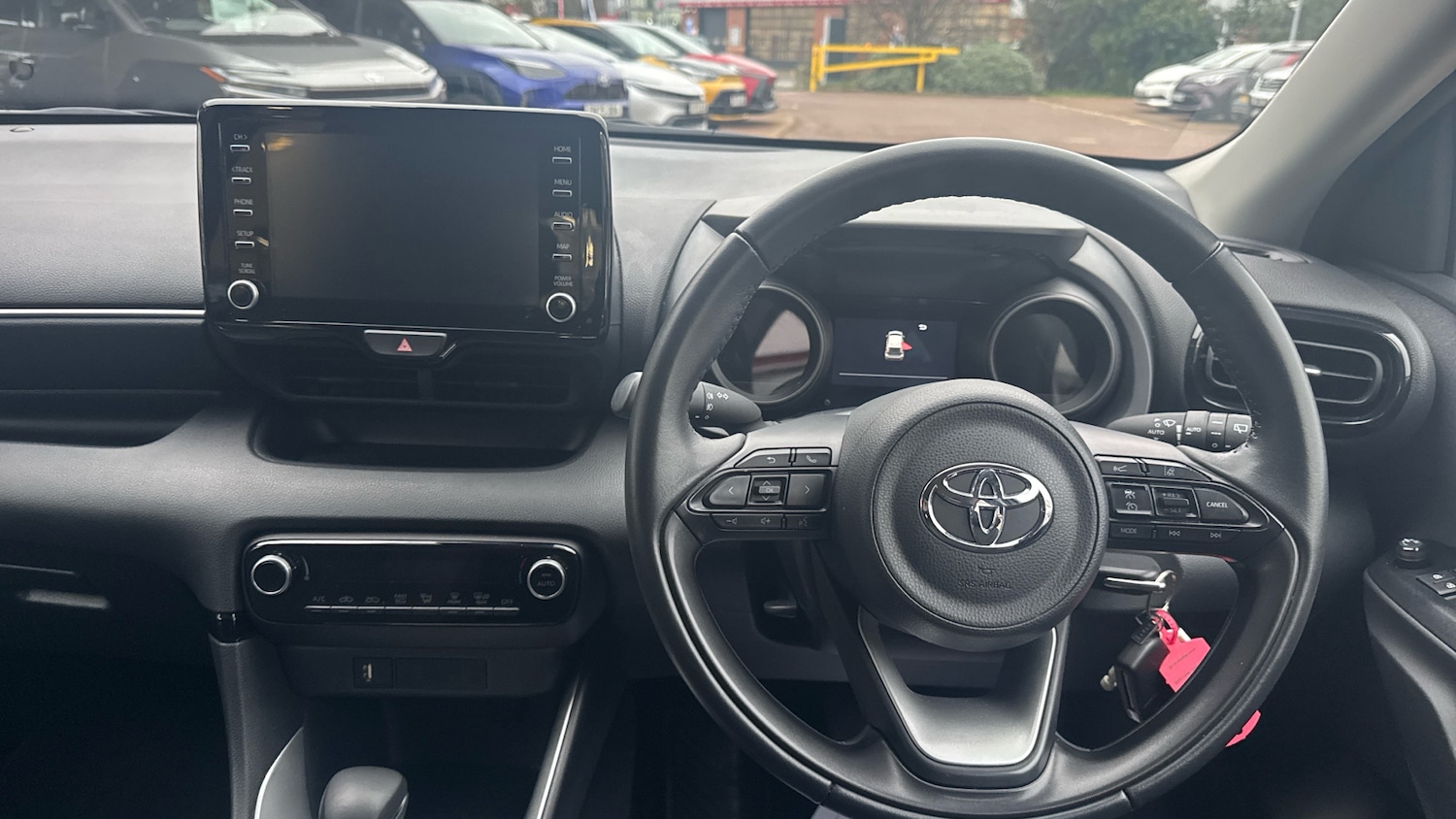 Used Toyota Yaris 2023 for sale - 77140522: Photo 6