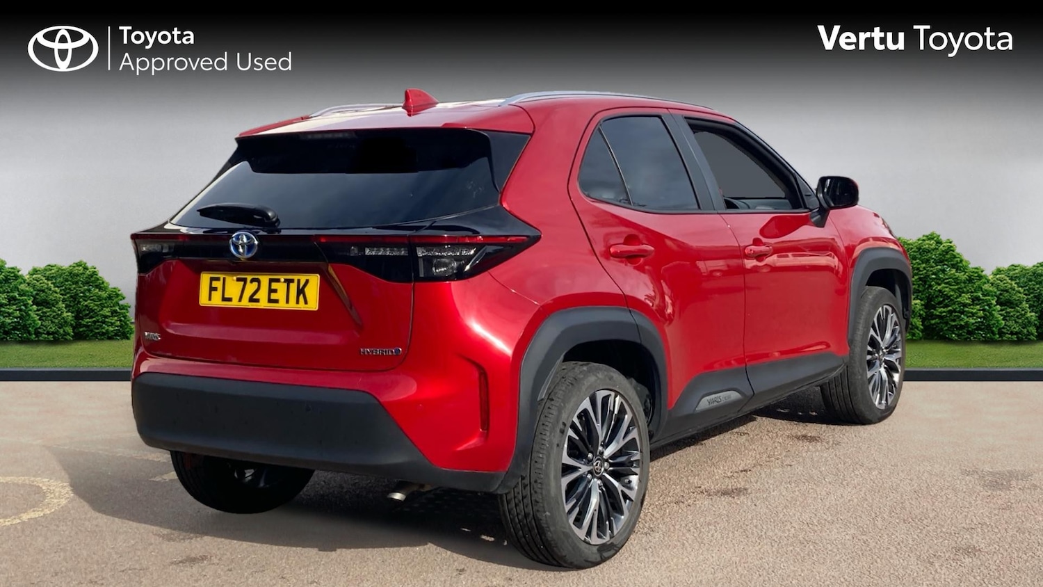 Used Toyota Yaris Cross 2022 for sale - 76181925: Photo 2
