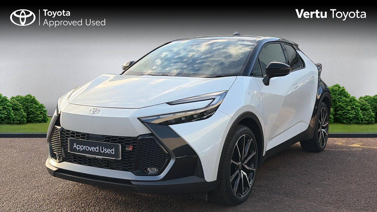 Used Toyota C-HR 2024 for sale - 77147898: Photo 3