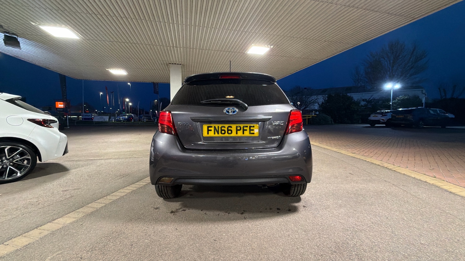 Used Toyota Yaris 2016 for sale - 77845195: Photo 19