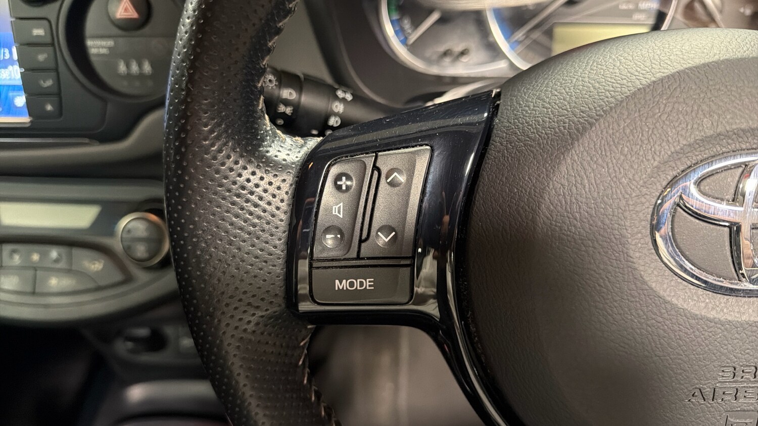 Used Toyota Yaris 2016 for sale - 77845195: Photo 29