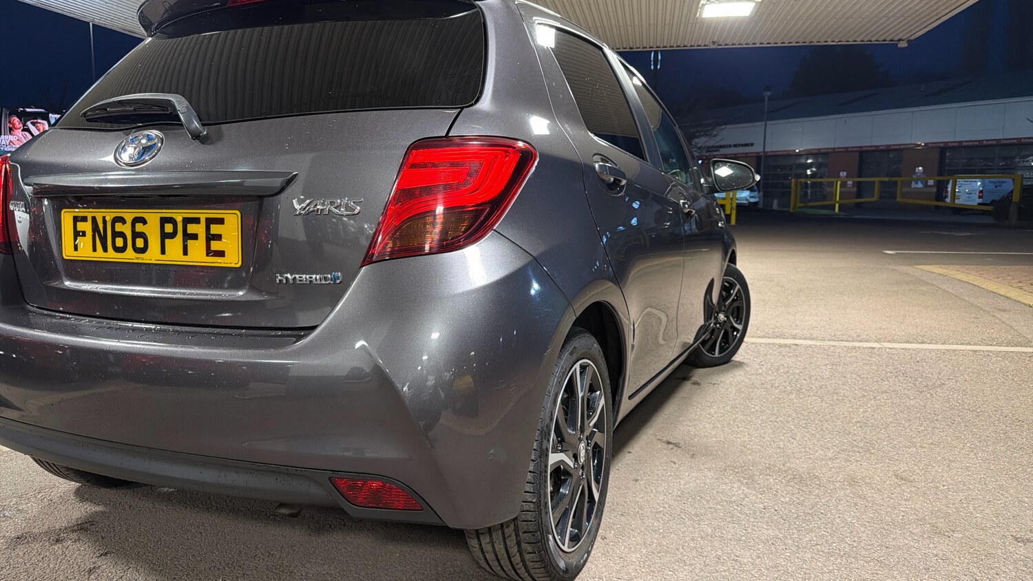 Used Toyota Yaris 2016 for sale - 77845195: Photo 36