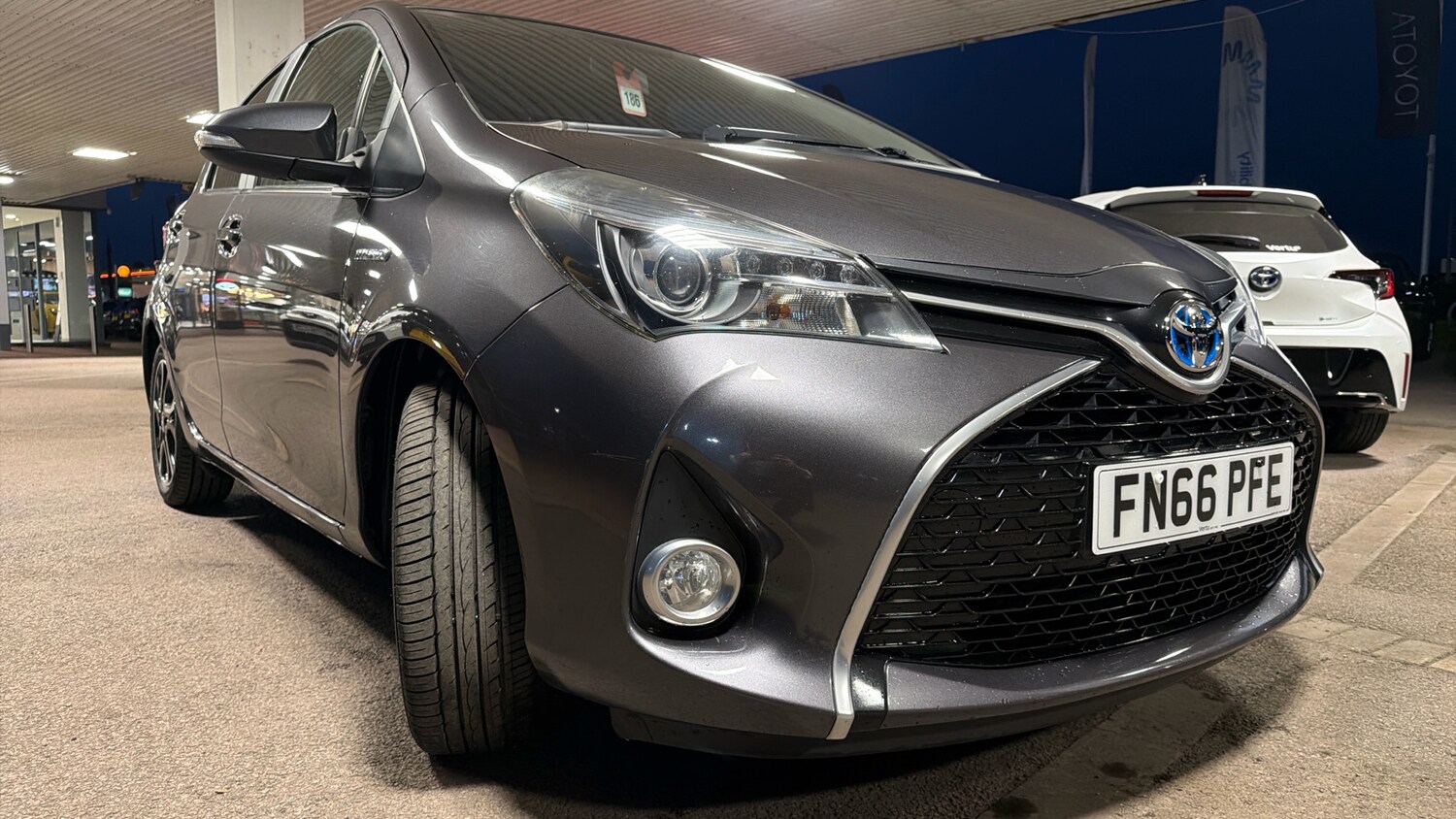 Used Toyota Yaris 2016 for sale - 77845195: Photo 37