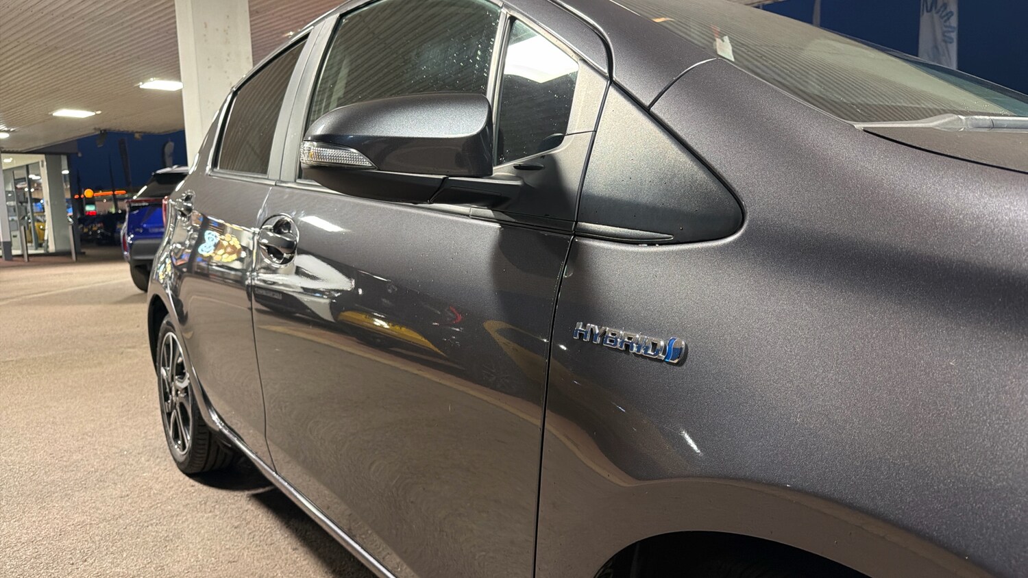 Used Toyota Yaris 2016 for sale - 77845195: Photo 40