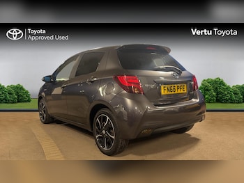 Used Toyota Yaris 2016 for sale - 77845195: Photo