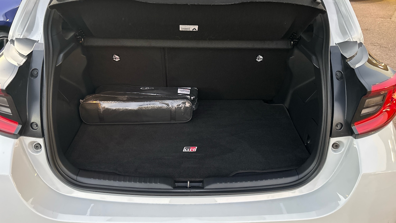 Used Toyota Yaris 2024 for sale - 76627851: Photo 14