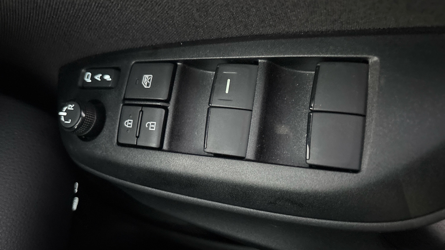 Used Toyota Yaris 2024 for sale - 76627851: Photo 27