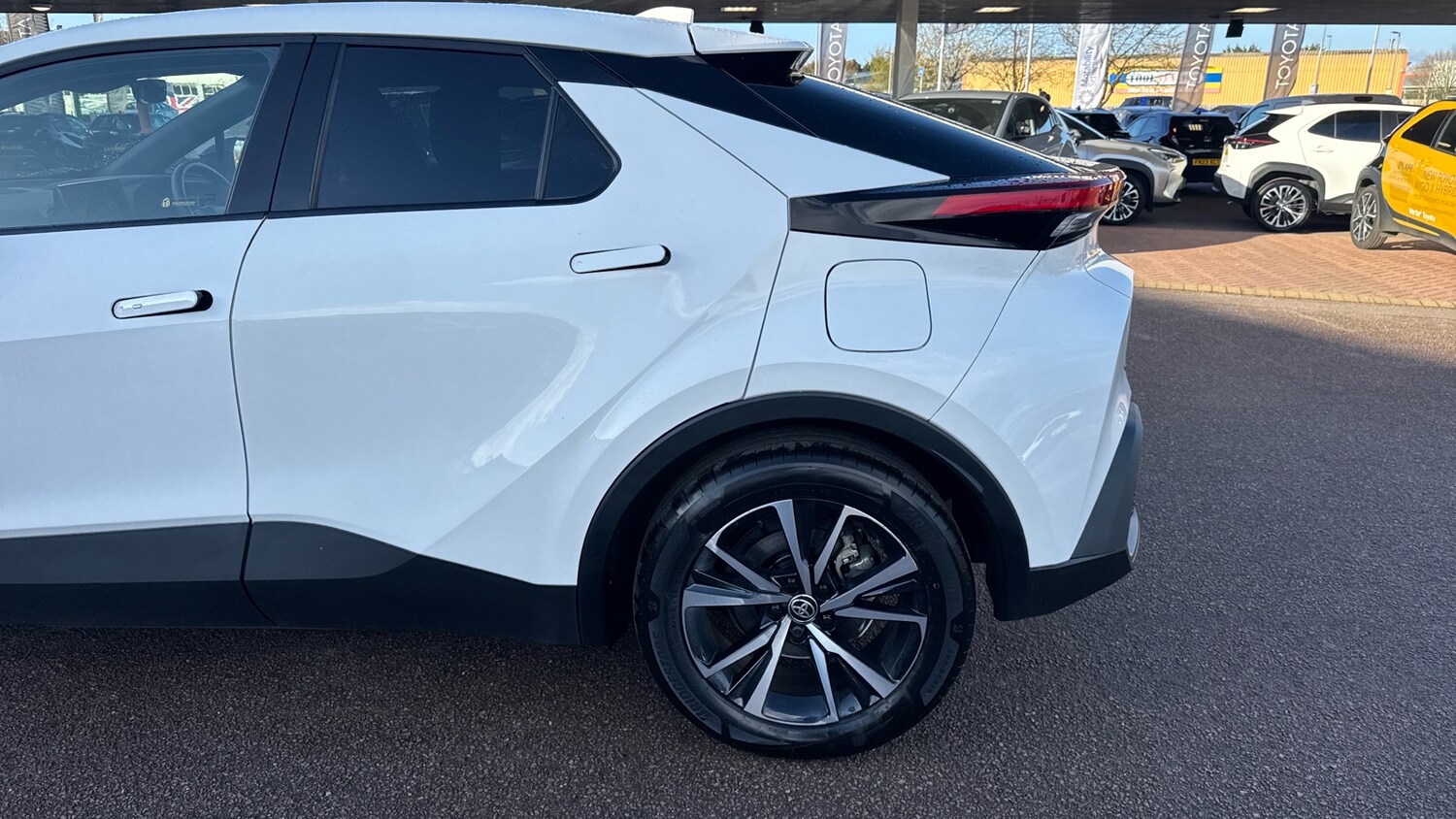 Used Toyota C-HR 2024 for sale - 78053091: Photo 26