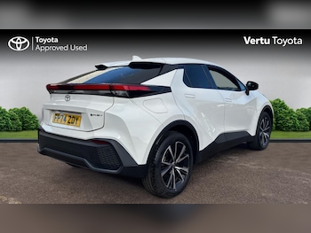 Used Toyota C-HR 2024 for sale - 78053091: Photo