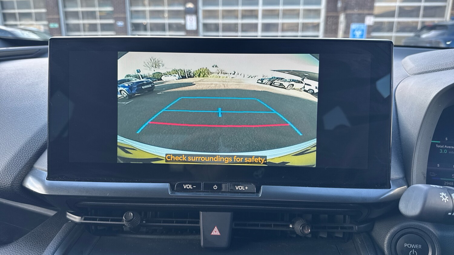 Used Toyota C-HR 2024 for sale - 78053091: Photo 32