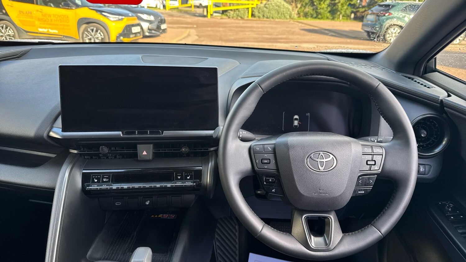 Used Toyota C-HR 2024 for sale - 78053091: Photo 6