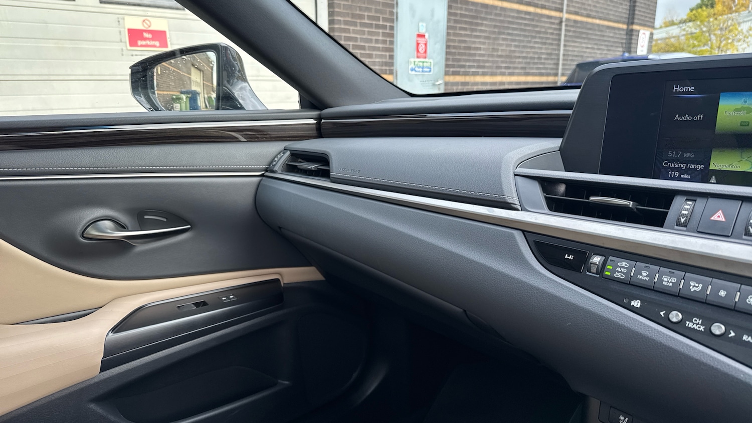 Used Lexus ES 2020 for sale - 76640814: Photo 40