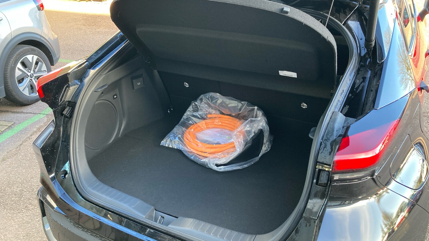 Used Toyota C-HR 2025 for sale - 76616386: Photo 42