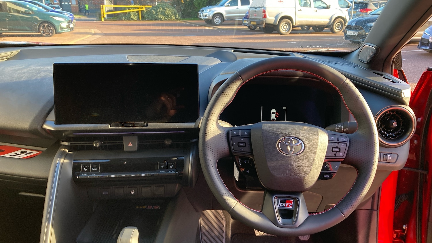 Used Toyota C-HR 2025 for sale - 76616386: Photo 6