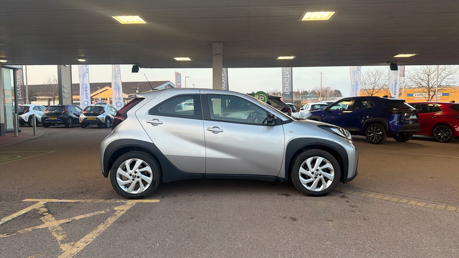 Used Toyota Aygo X 2023 for sale - 77845142: Photo 16