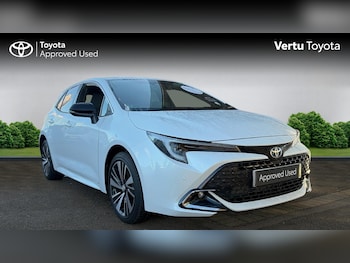 2025 (75) - 1.8 Hybrid Design 5dr CVT Hybrid Hatchback