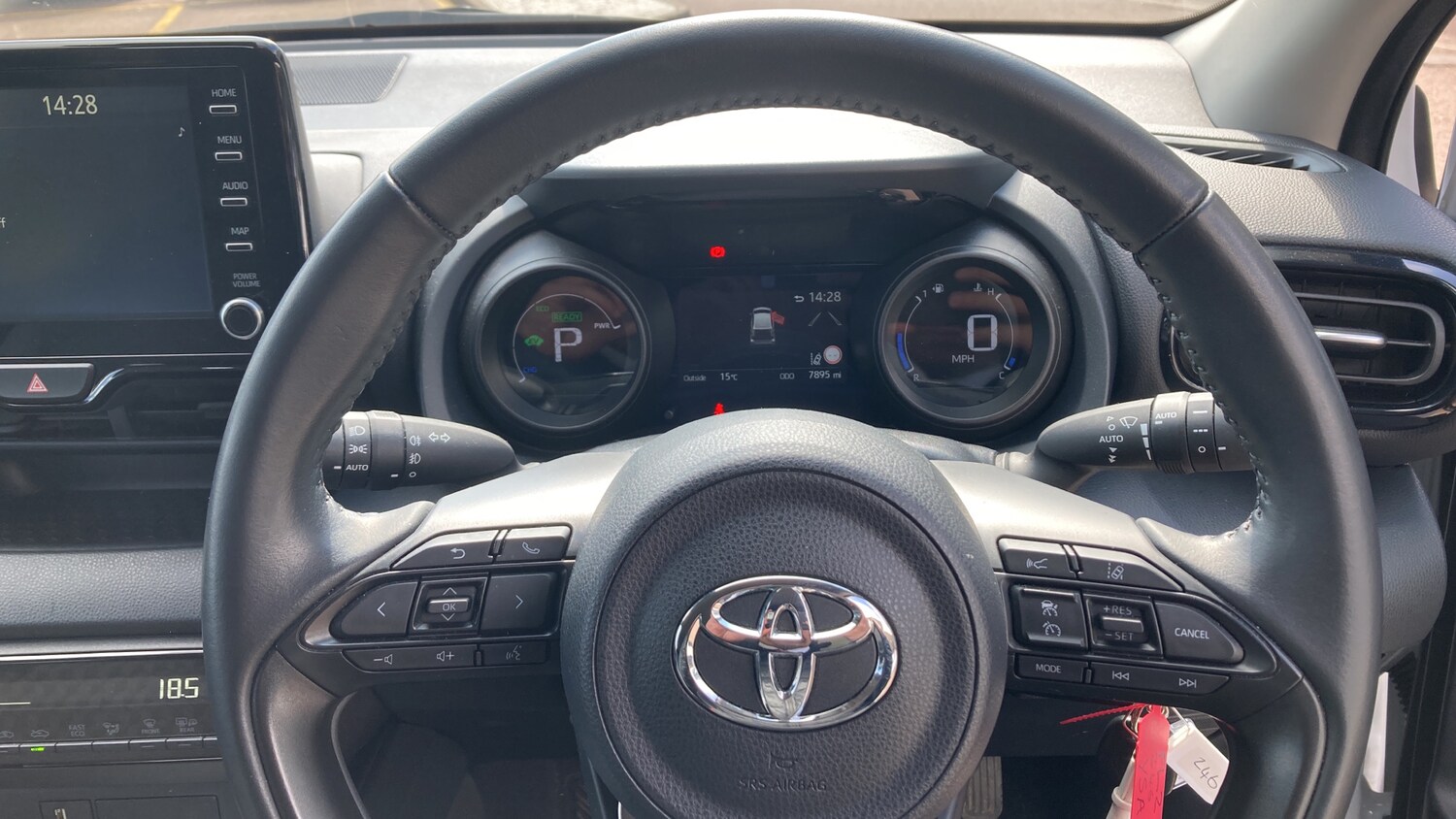 Used Toyota Yaris 2021 for sale - 78025247: Photo 8