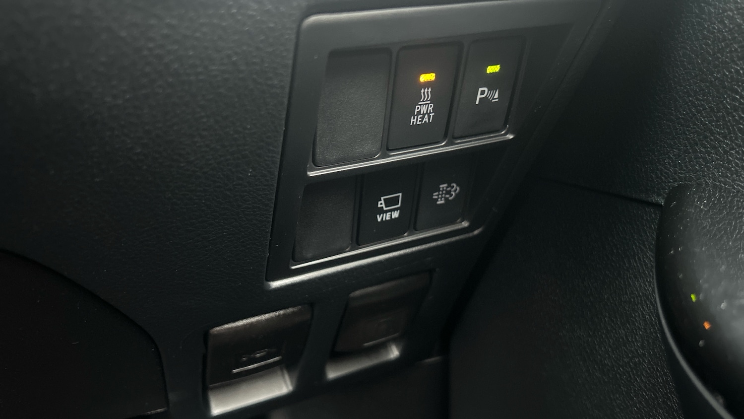 Used Toyota Hilux 2022 for sale - 77046539: Photo 42