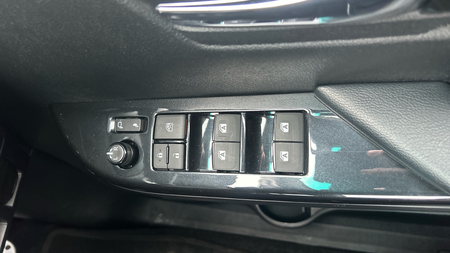 Used Toyota Hilux 2022 for sale - 77046539: Photo 43