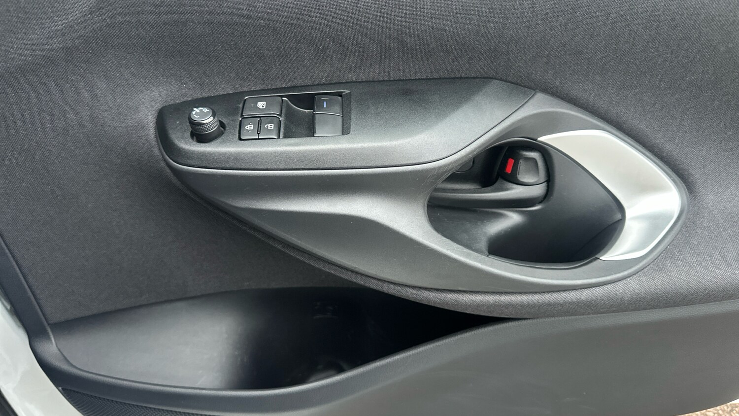 Used Toyota Yaris 2022 for sale - 78078768: Photo 22