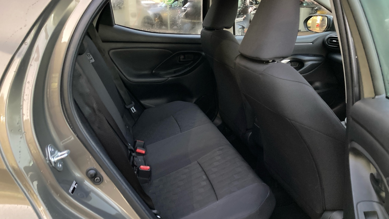 Used Toyota Yaris 2024 for sale - 77025269: Photo 12