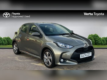 Used Toyota Yaris 2024 for sale - 77025269: Photo