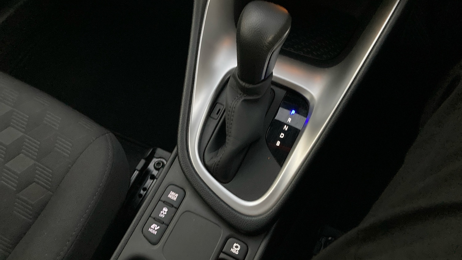 Used Toyota Yaris 2024 for sale - 77025269: Photo 24