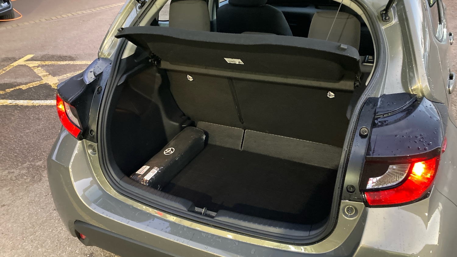 Used Toyota Yaris 2024 for sale - 77025269: Photo 39