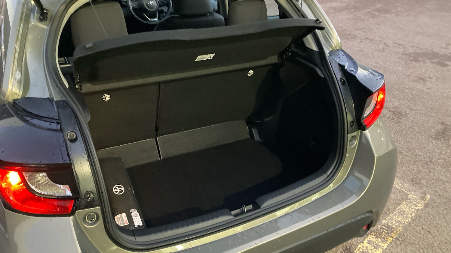 Used Toyota Yaris 2024 for sale - 77025269: Photo 40