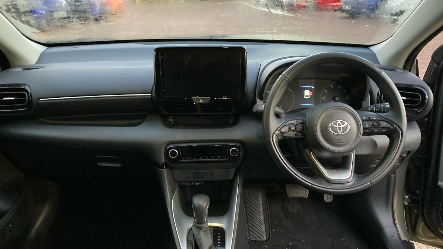 Used Toyota Yaris 2024 for sale - 77025269: Photo 5