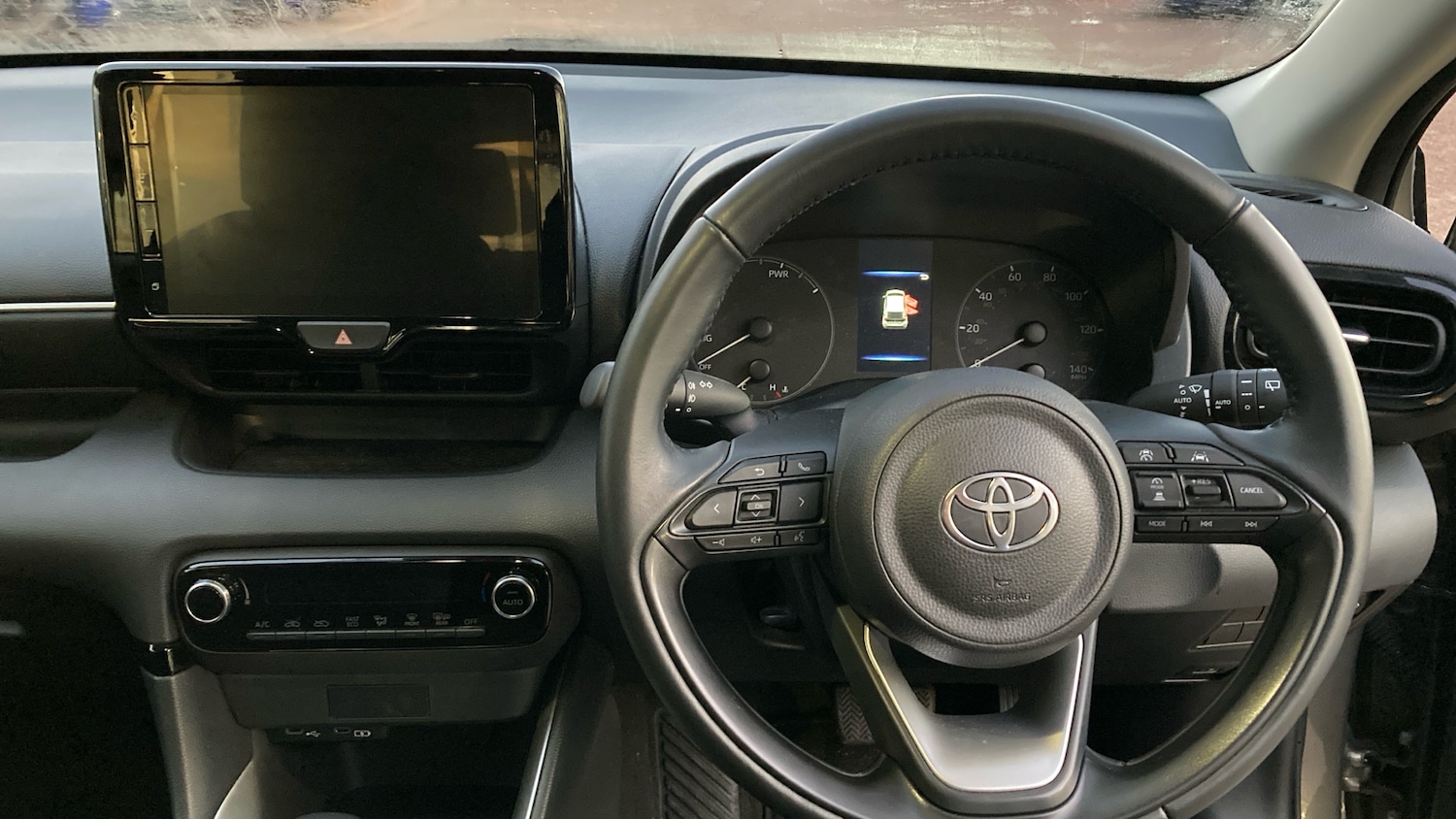 Used Toyota Yaris 2024 for sale - 77025269: Photo 6