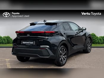 Used Toyota C-HR 2026 for sale - 79815767: Photo