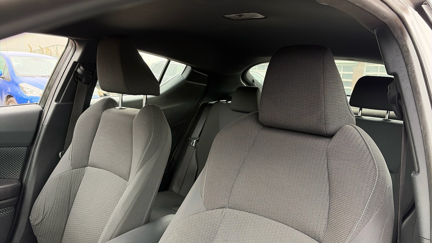 Used Toyota C-HR 2018 for sale - 76542815: Photo 22