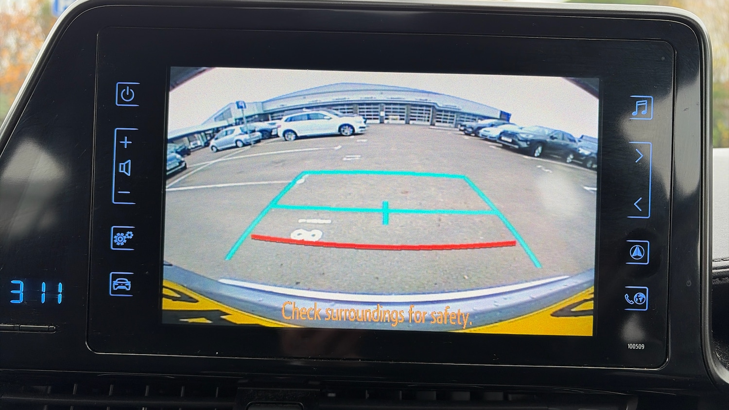 Used Toyota C-HR 2018 for sale - 76542815: Photo 30