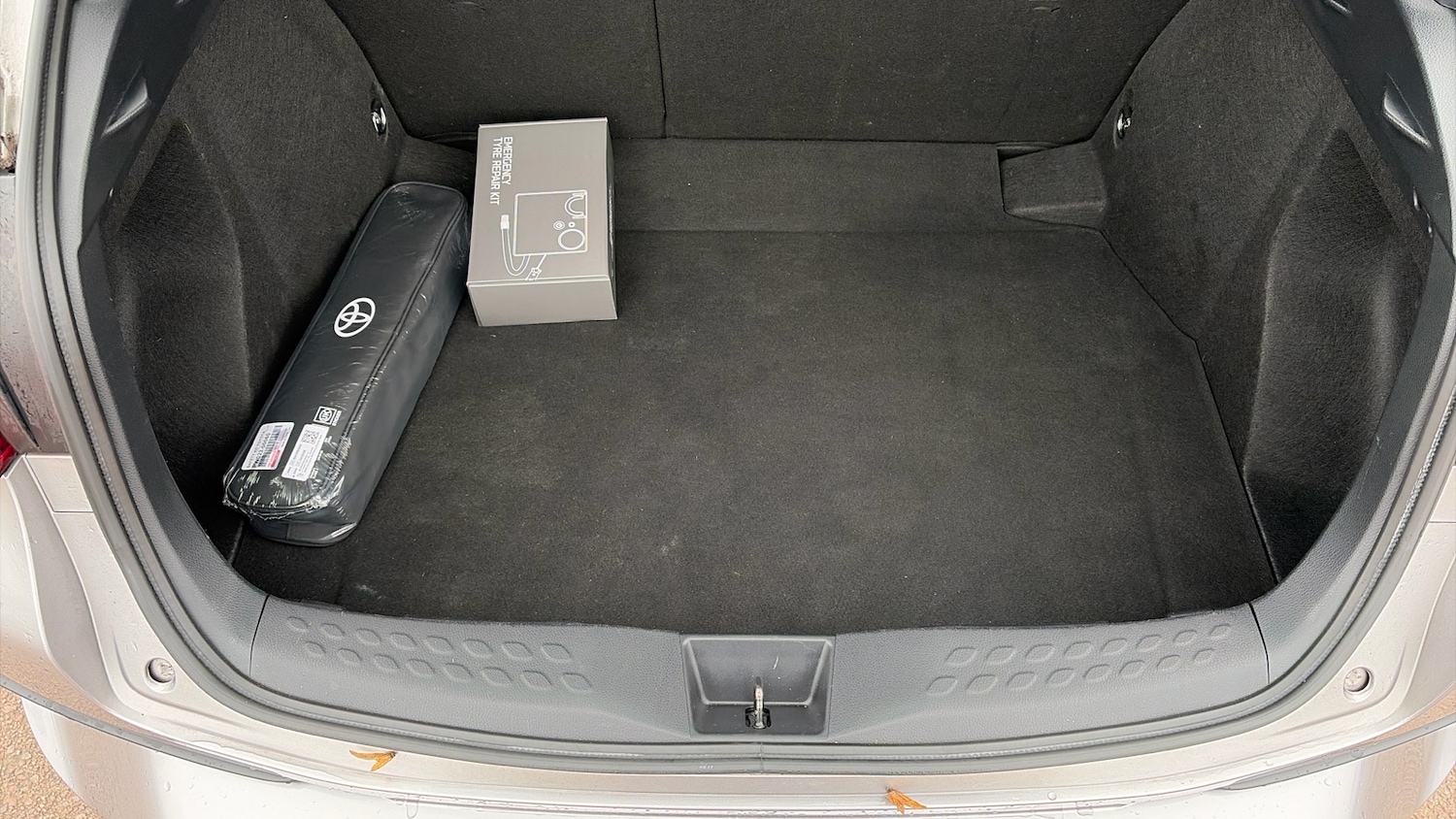 Used Toyota C-HR 2018 for sale - 76542815: Photo 37