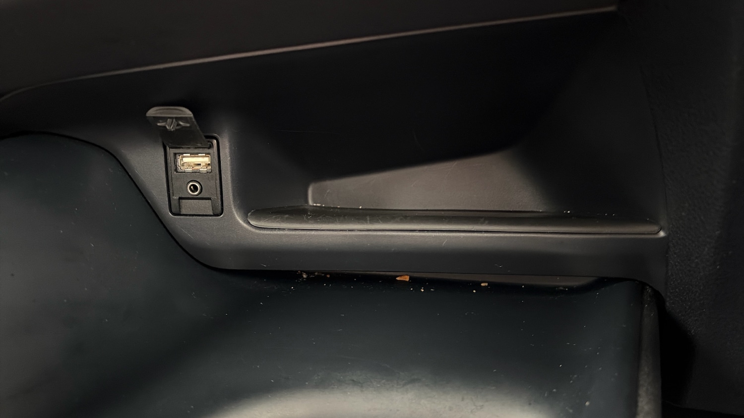 Used Toyota C-HR 2018 for sale - 76542815: Photo 49