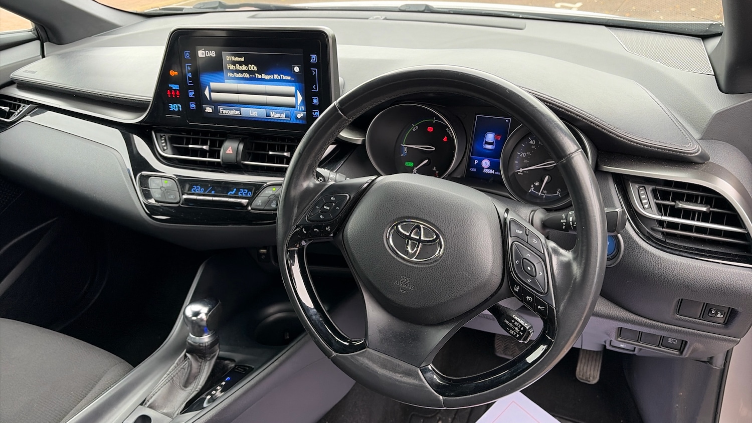 Used Toyota C-HR 2018 for sale - 76542815: Photo 6