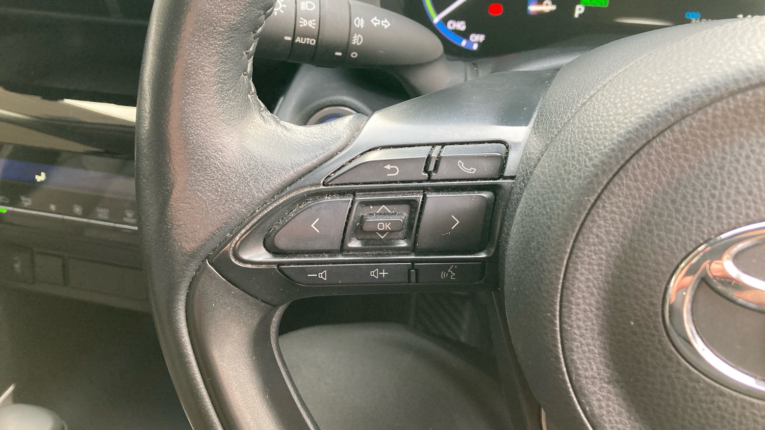 Used Toyota Yaris Cross 2022 for sale - 76831472: Photo 26