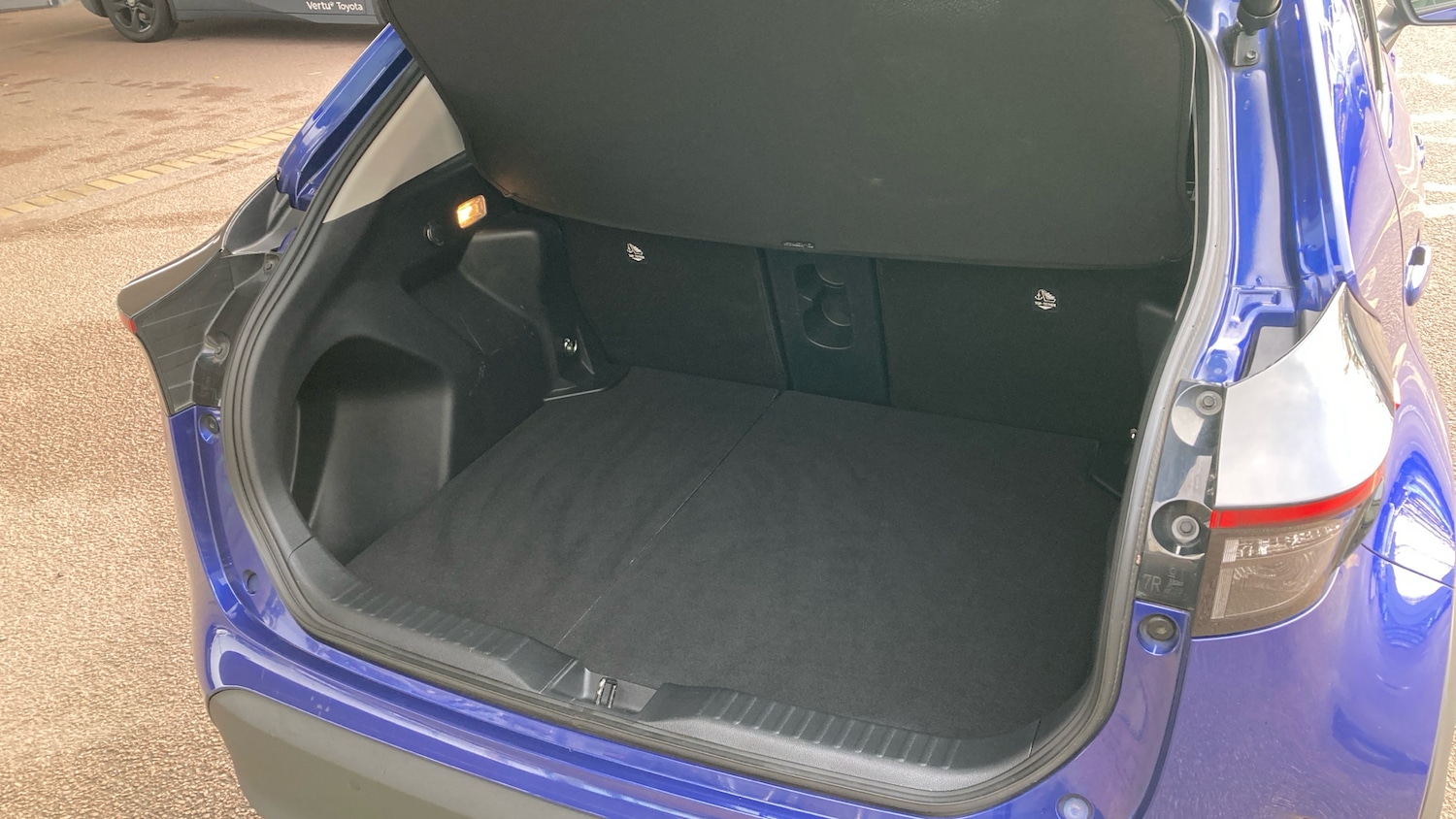 Used Toyota Yaris Cross 2022 for sale - 76831472: Photo 43