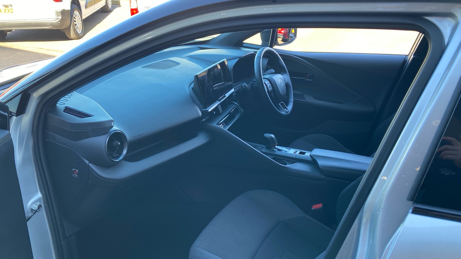 Used Toyota C-HR 2024 for sale - 77999237: Photo 10